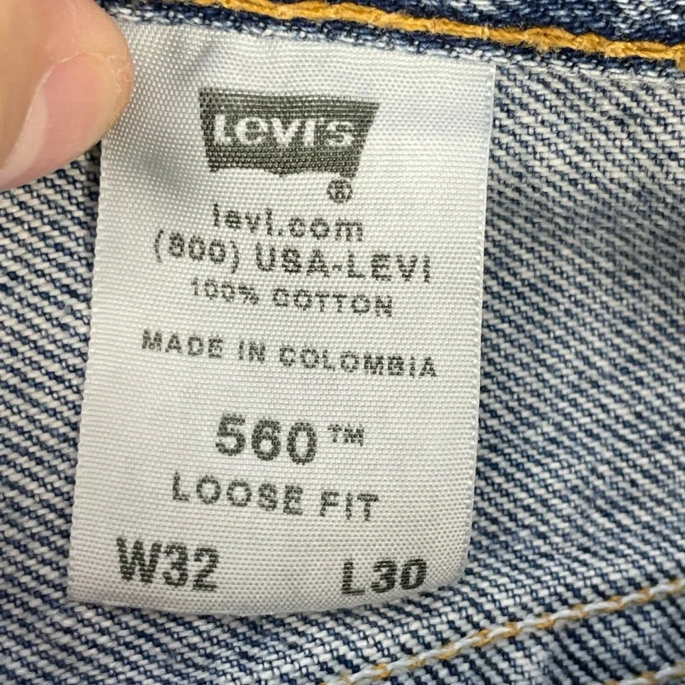 Vintage Levi's Blue 560 Loose Fit Tapered Leg Jeans Mens 32x30 Y2K Grunge